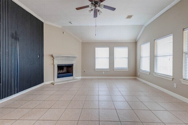 Foto del edificio - 2718 Ridgeglen Ln