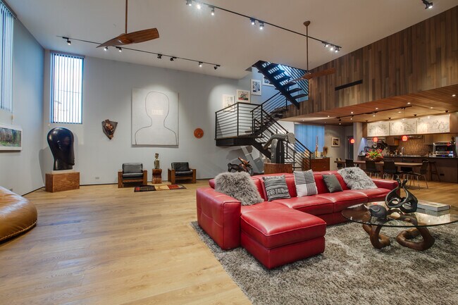 Foto del edificio - 663 Brooks Ave