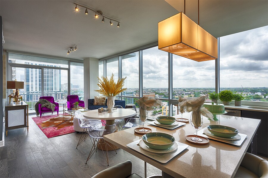 3300 Travis St Unit 2e, Houston, TX 77006 Condo for Rent in Houston