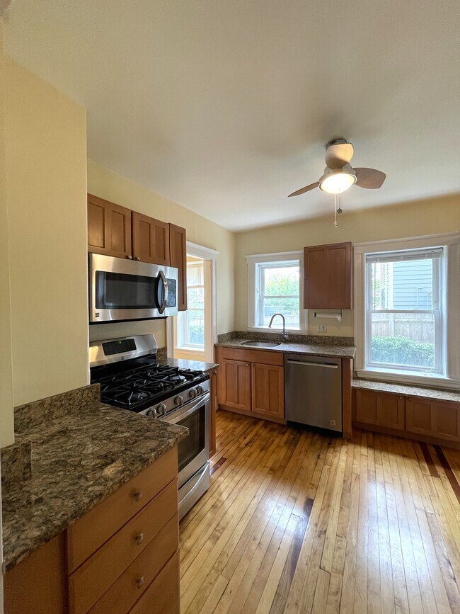 Building Photo - 22 Tafthill Ter