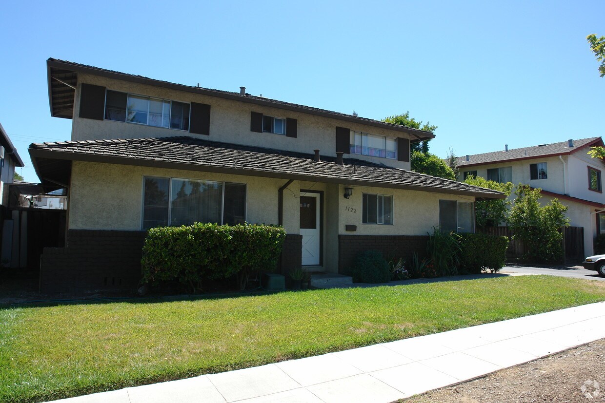 Building Photo - 1122 Leigh Ave