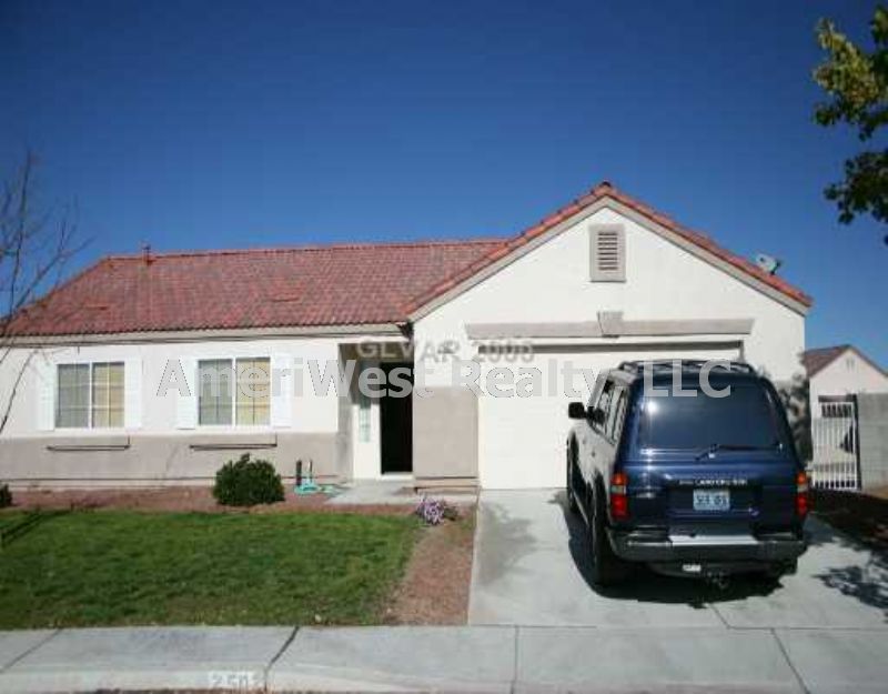Primary Photo - 2502 Gardenia Flower Ave