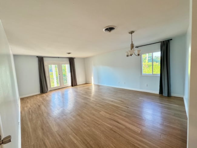 Photo - 1302 Dr. Martin Luther King Jr. Blvd Apartment