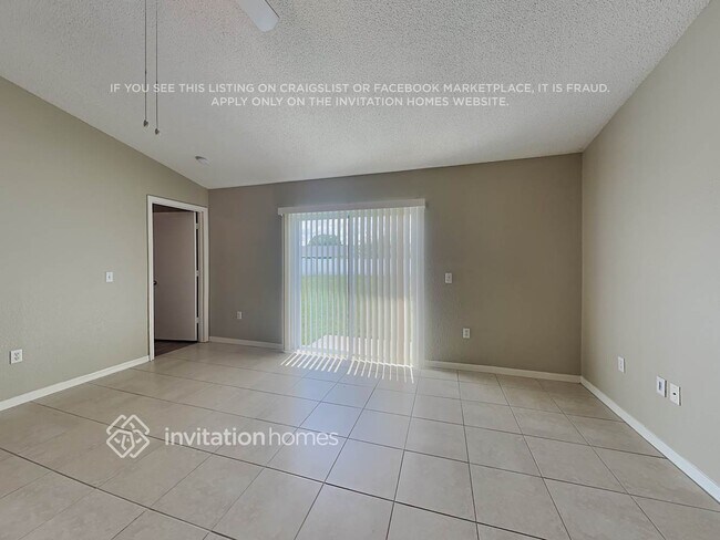 Foto del edificio - 6581 Shepherd Oaks Pass