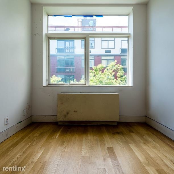 Building Photo - 114 Troutman St
