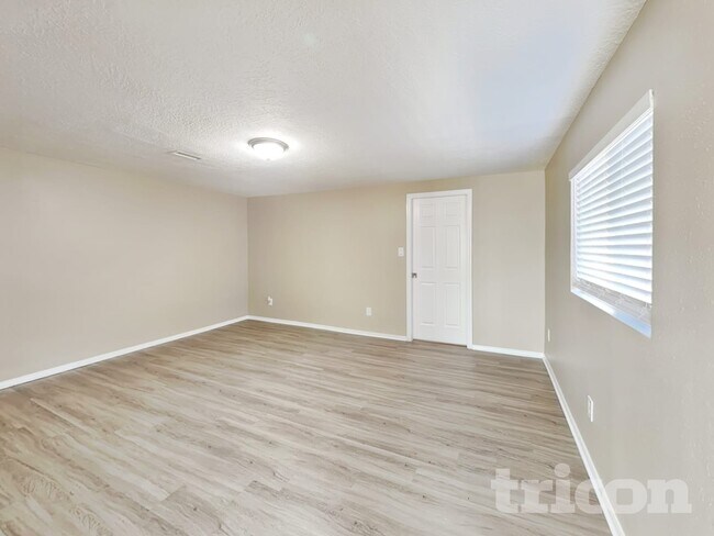 Foto del edificio - 1204 Betts St NE