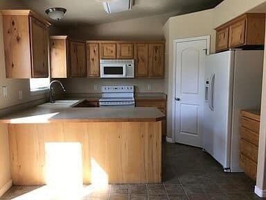 Foto del edificio - 1318 Ashley Dr