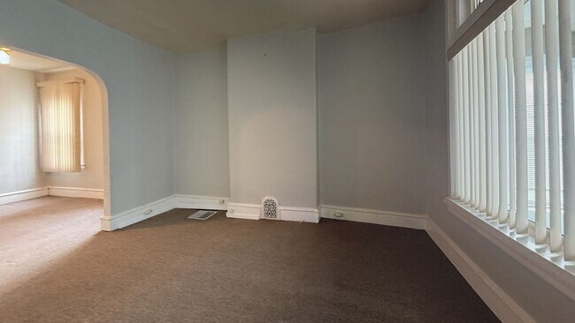 Foto del edificio - 5652 Addison St