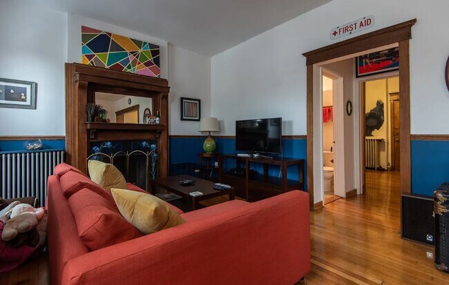 Foto del edificio - 541 W Wrightwood Ave