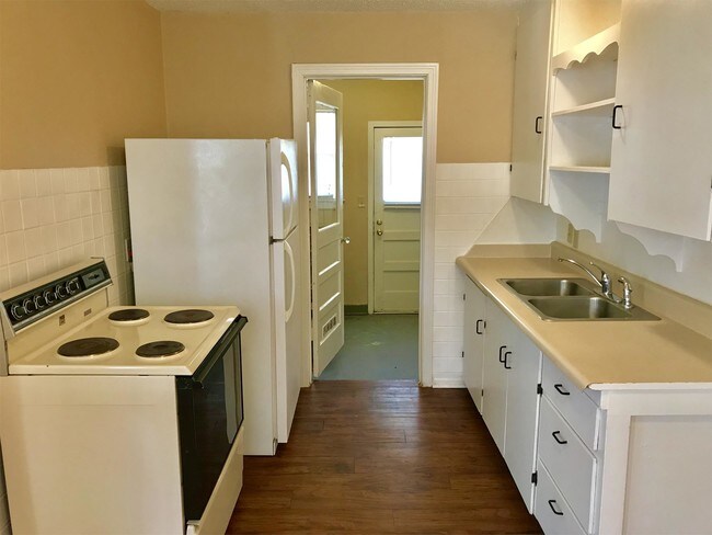 Foto del edificio - 3016 W Burton St