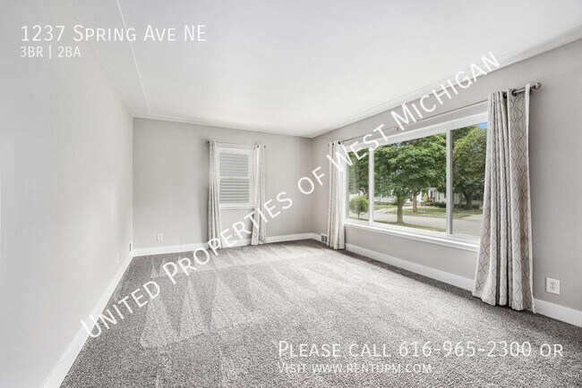 Foto del edificio - 1237 Spring Ave NE