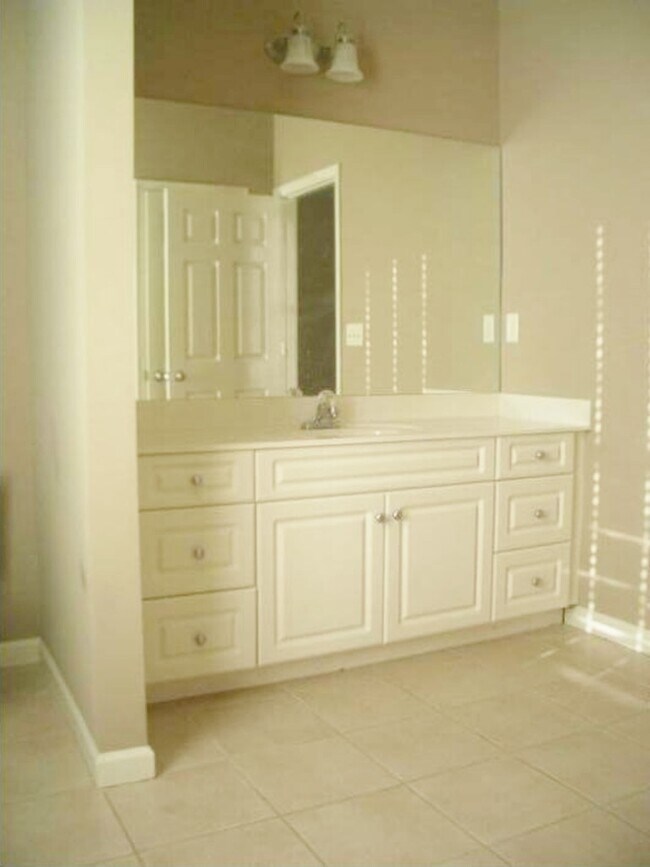 Foto del edificio - Home For Rent in Moody, AL!!  Available to View Now!!!