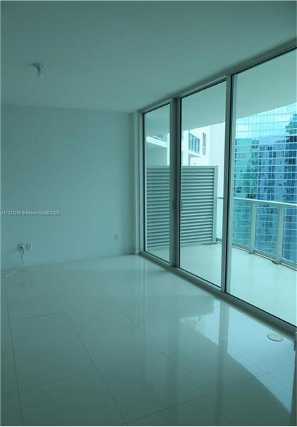 Building Photo - 300 S Biscayne Blvd