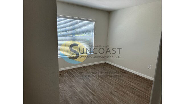 Foto del edificio - Available Now! BRAND NEW 2BR/2BA Duplex Un...