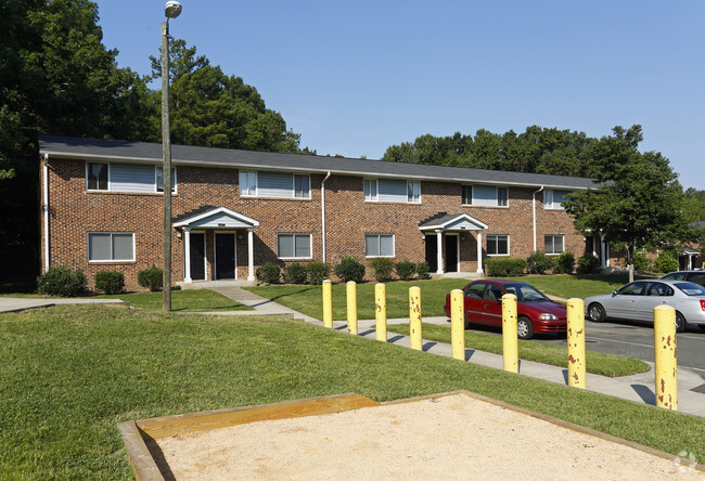 Building Photo - Naples Terrace