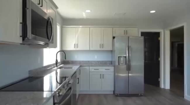 Building Photo - 1045 County St