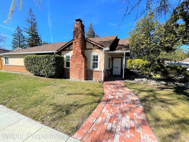 Foto del edificio - 4 br, 2 bath House - 2390 Ross Road
