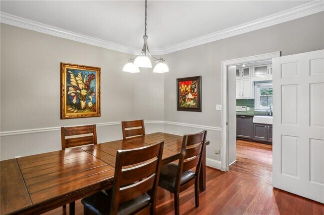 Building Photo - 2883 Wynfair Dr