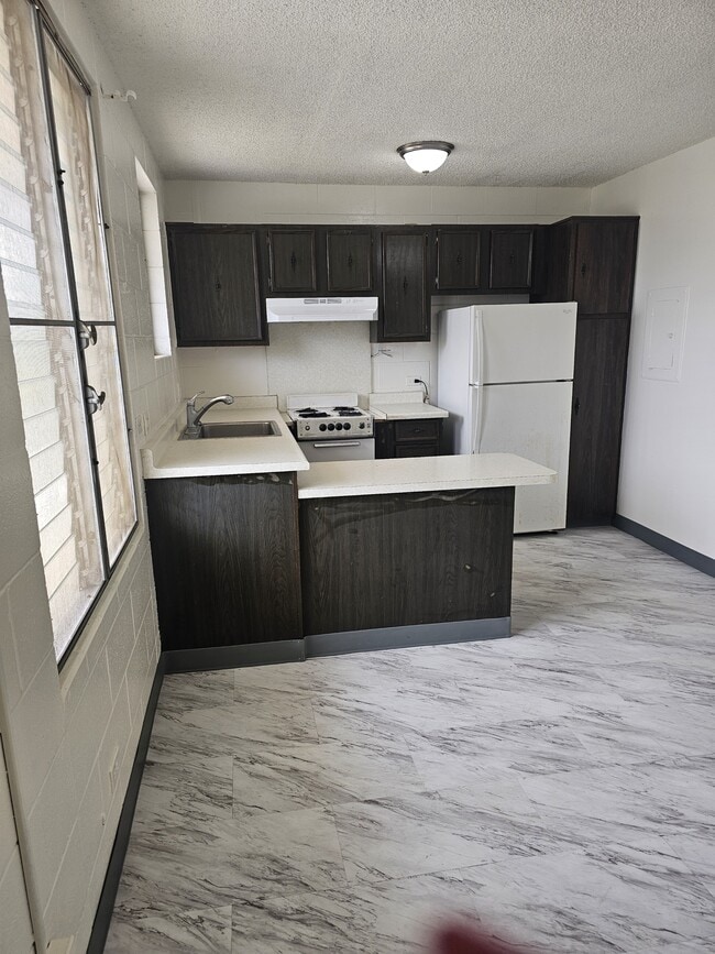 Building Photo - 94-961-961 Kahuamoku Pl