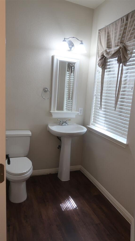 Foto del edificio - 2915 Briona Wood Ln