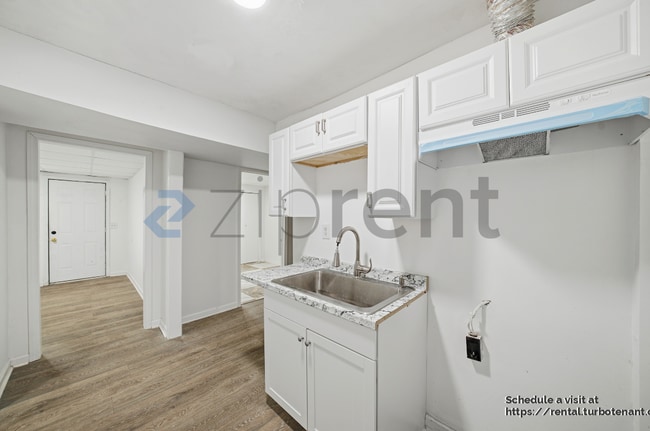 Building Photo - 6189 Landover Cir