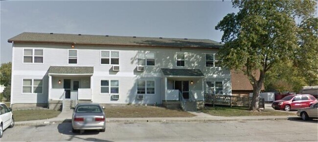 Building Photo - 416 E Main St