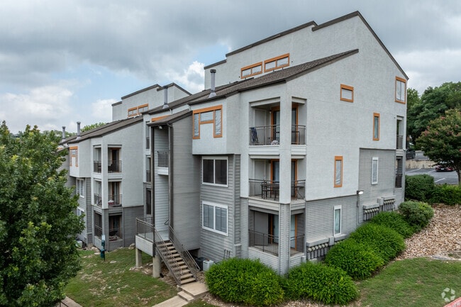 Foto del edificio - Capital Hills