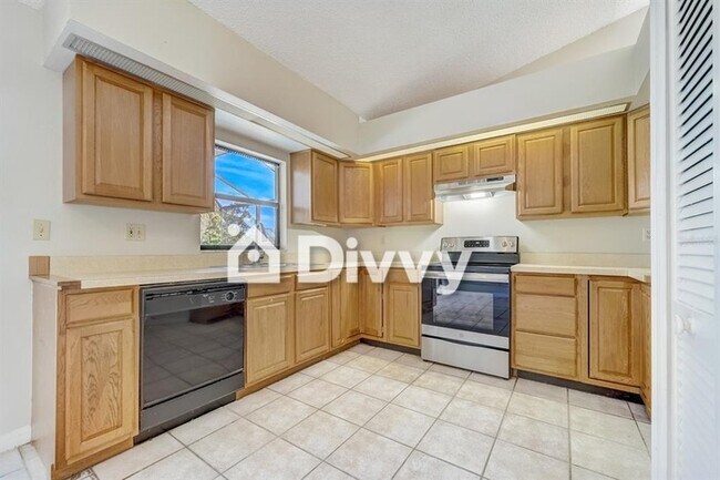 54 Bradford Ct photo'