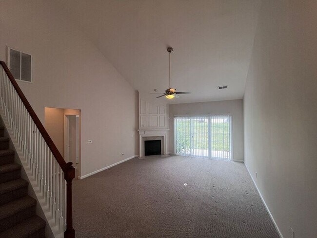 Foto del edificio - 220 Brushy Creek Ln
