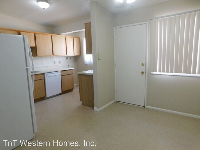 Foto del edificio - 2 br, 1 bath House - 325 Sahara Dr