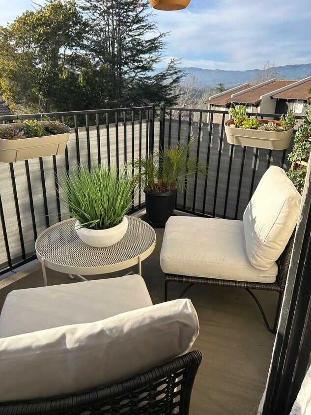 976 Miramonte Dr, Santa Barbara, CA 93109 Townhome Rentals in Santa