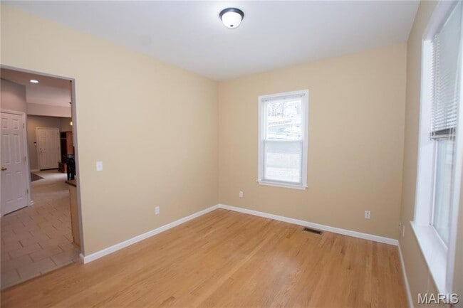 Building Photo - 14 Jefferson Ave