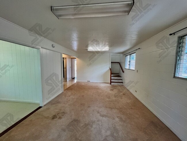 Photo - Two Story Home Diamond Head / Kapahulu