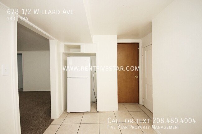 Foto del edificio - 678 1/2 Willard Ave-