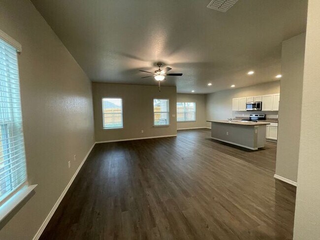 Building Photo - Step Right Up to Savings! | $250 OFF Your First Month’s Rent + Spacious 4-Bed, 2.5-Bath Home with...
