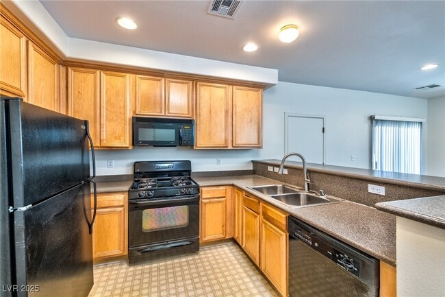 Building Photo - 10621 Night Magic Ct