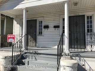 Primary Photo - 1004 Gordon St