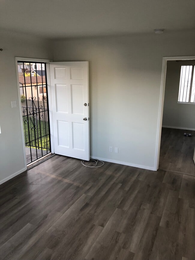 Foto del edificio - 119 W Hillsdale St