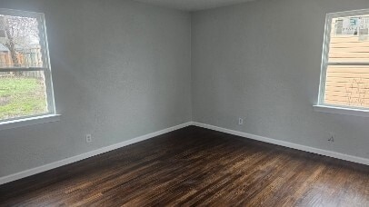 Building Photo - 1426 N Jim Miller Rd