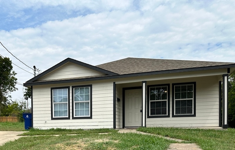 1418 Hemphill St, Greenville, TX 75401 House Rental in Greenville, TX