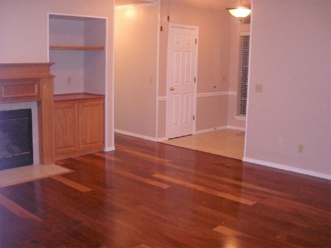 Building Photo - 407 N 39th Pl