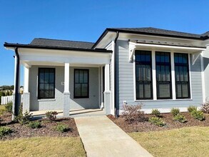 Building Photo - 343 Hay Rake Dr