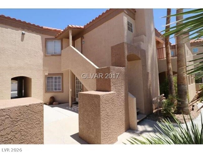 Foto del edificio - 1851 Hillpointe Rd