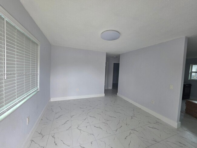 Building Photo - 3177 NW 29th St