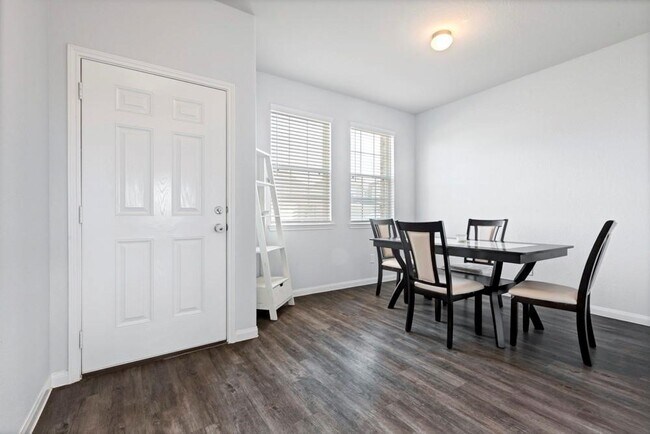 Foto del edificio - 24706 Signorelli Way