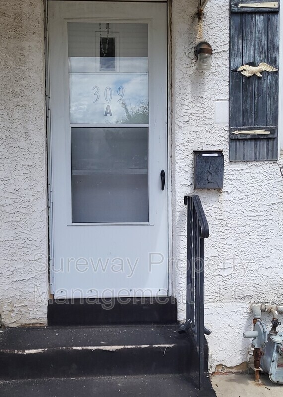 Primary Photo - 309 Green St