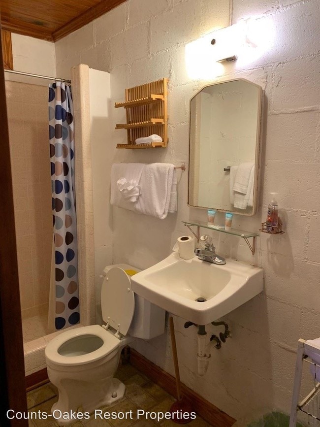 Building Photo - 3 br, 3 bath House - 257 Shalimar Street