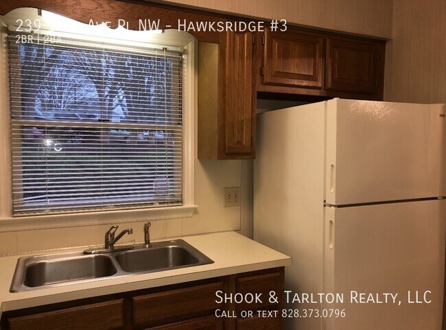 Foto del edificio - 239 13th Ave Pl NW