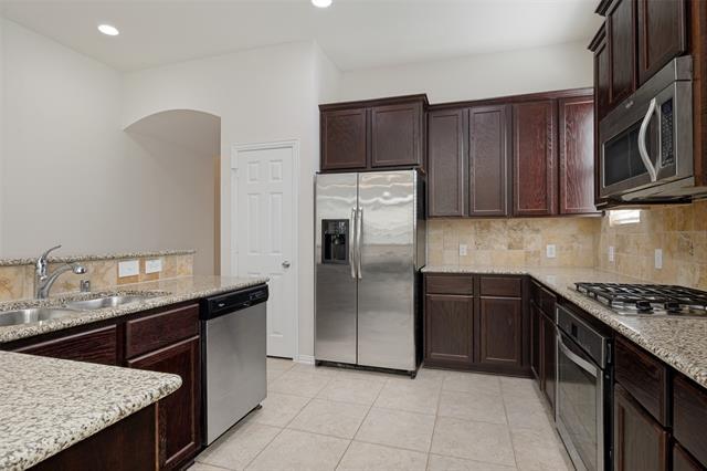 Building Photo - 5112 Datewood Ln
