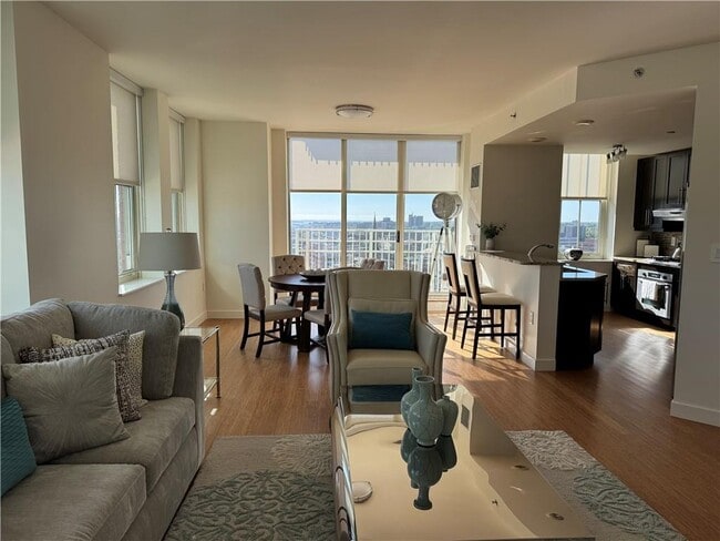 Foto del edificio - 1 W Exchange St